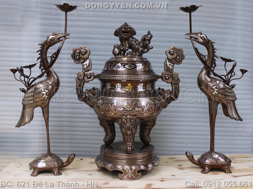 bộ tam sự đỉnh + Hạc Đồng