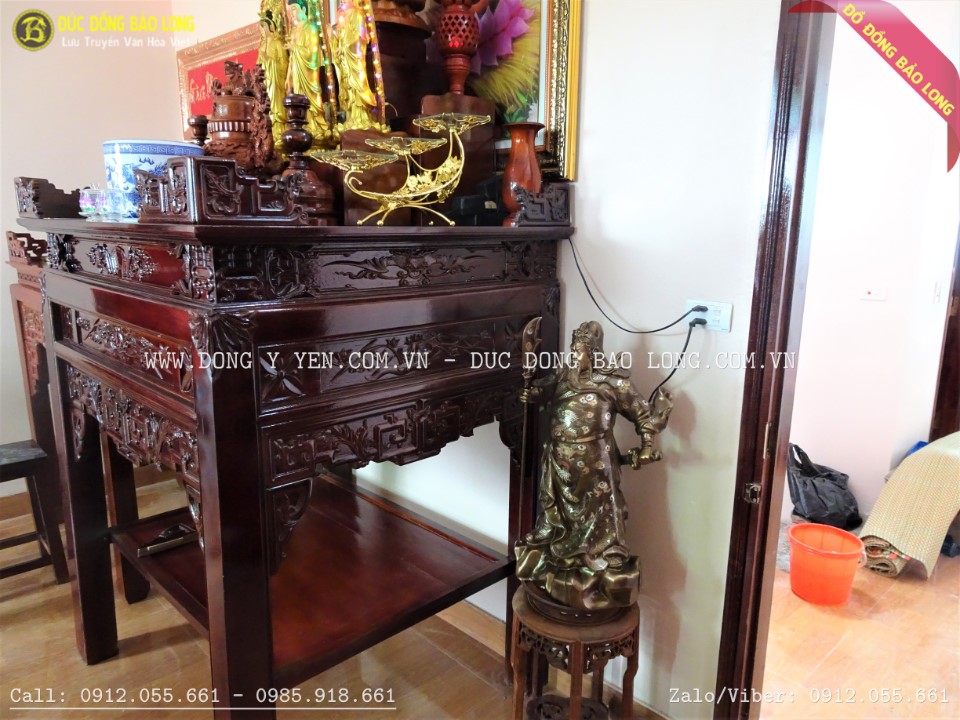 Tượng quan công chống đao cao 61