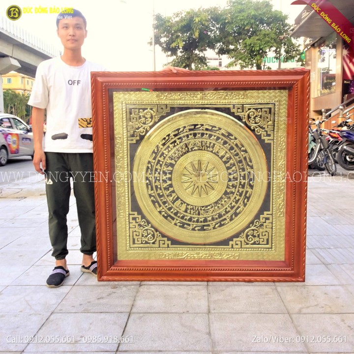 Tranh Mặt Trống Đồng Khung Gỗ 1m27
