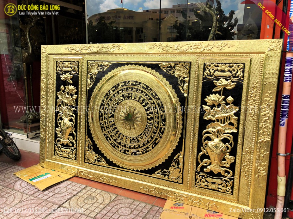 tranh mặt trống hoa sen