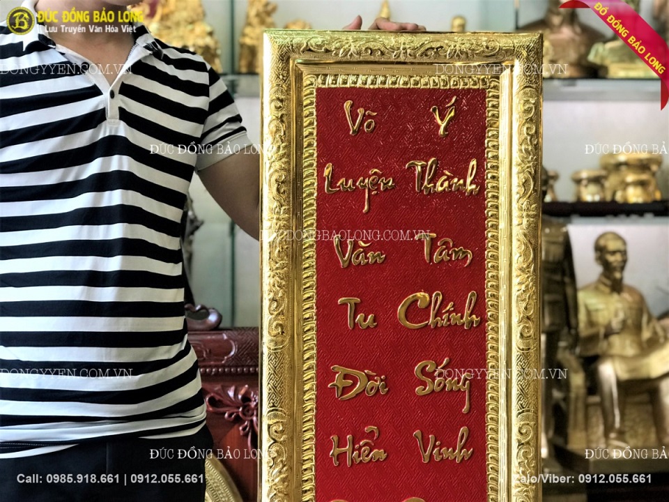 tranh chữ câu đối bằng đồng