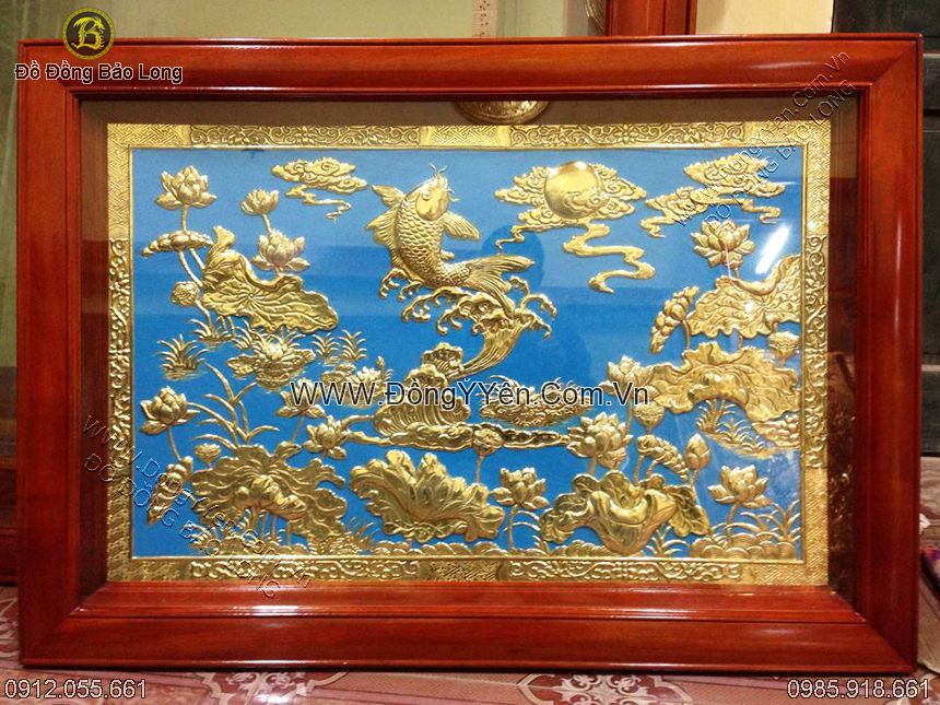 tranh đồng cá chép hoa sen mạ vàng 24k