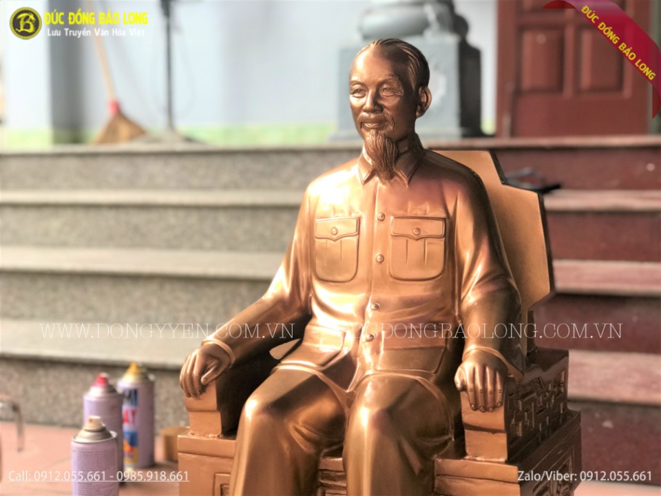 tượng bác hồ bằng đồng
