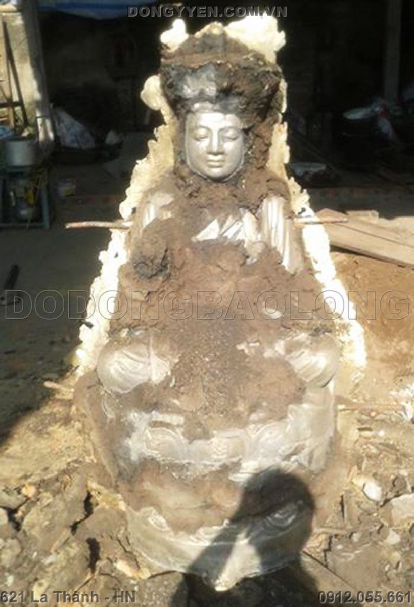 tượng đúc bằng đồng nguyên khối