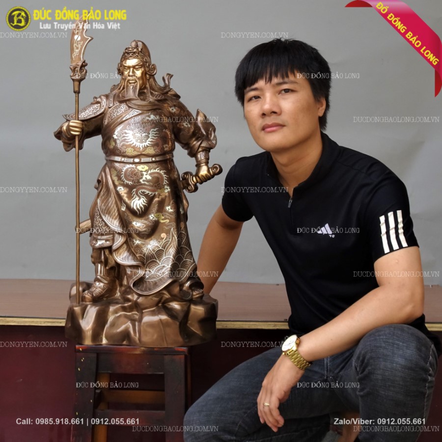 Tượng Quan Công Chống Đao Khảm Tam Khí 61cm
