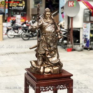 Tượng Quan Công đứng chống đao Khảm Tam Khí 69cm