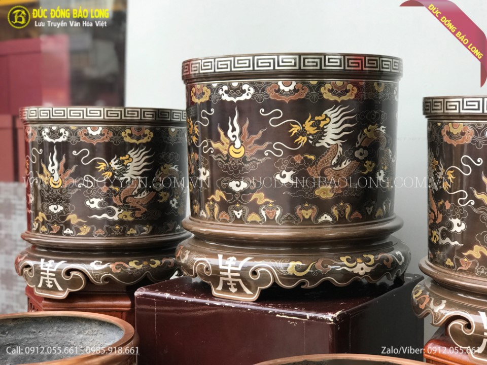 bát hương khảm ngũ sắc