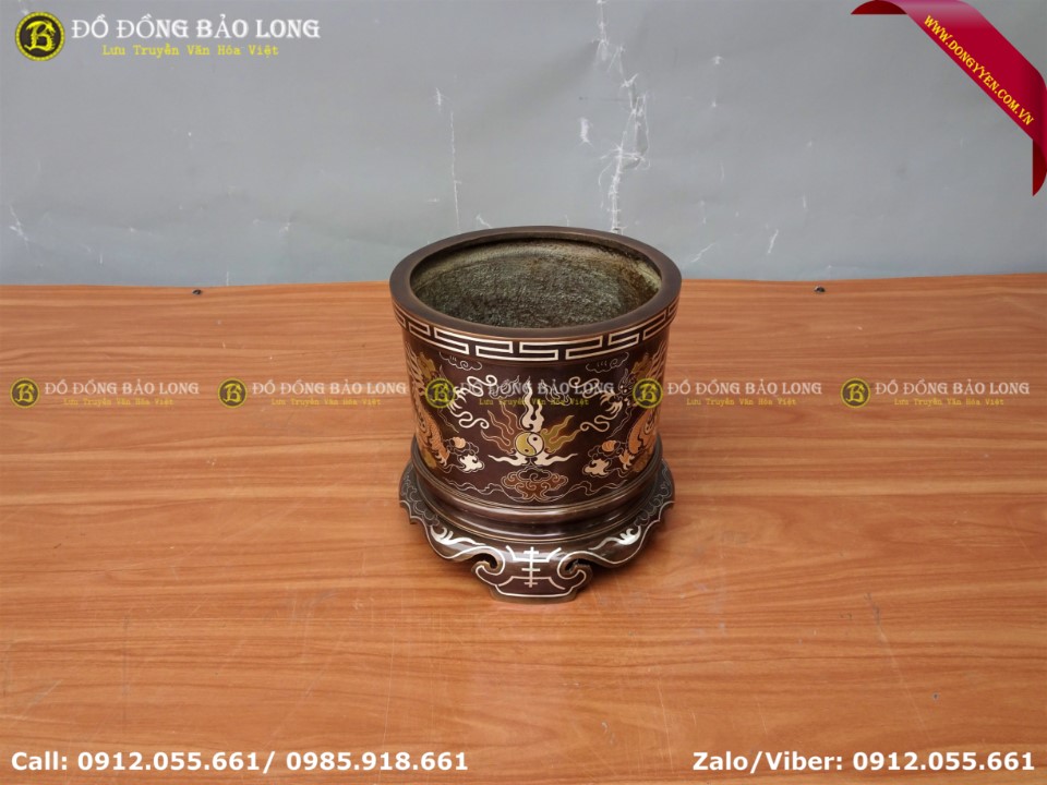 bát hương bằng đồng đỏ