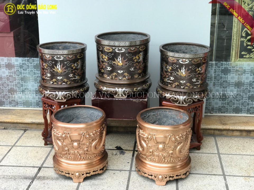 bát hương đồng
