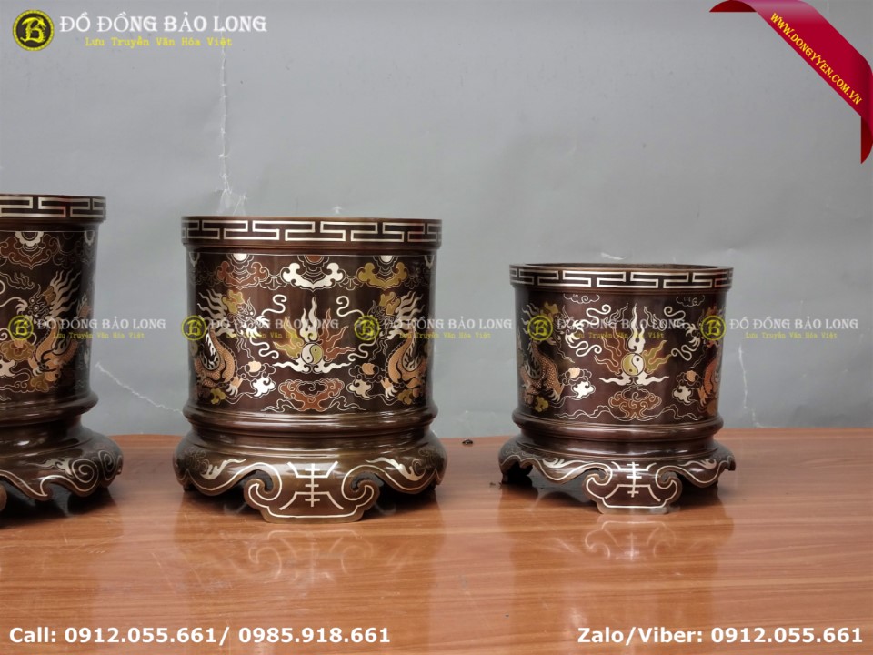 bát hương đồng đỏ khảm tam khí