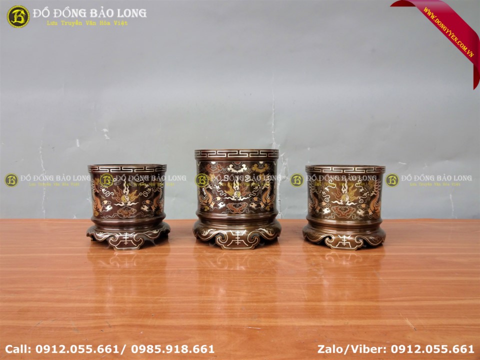 bát hương đồng khảm tam khí