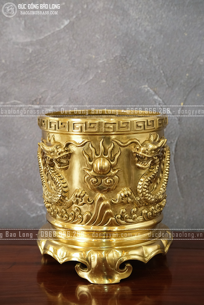 Bát Hương Bằng Đồng Vàng Catut Đúc Rồng Chầu Nguyệt Cao 23cm