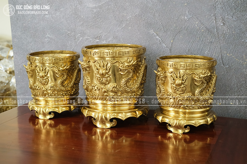 Bộ 3 Bát Hương Đồng Vàng Catut ĐK 20cm - 23cm - 20cm