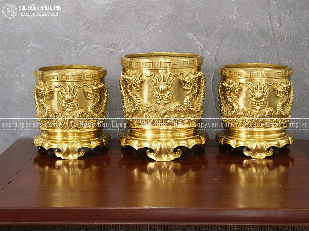 Bộ 3 Bát Hương Đồng Vàng Catut ĐK 20cm - 23cm - 20cm