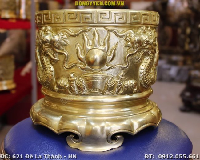 Bát Hương Đồng đúc thủ công bằng đồng vàng