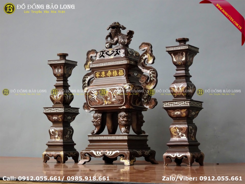 bộ tam sự bằng đồng đỉnh nến vuông