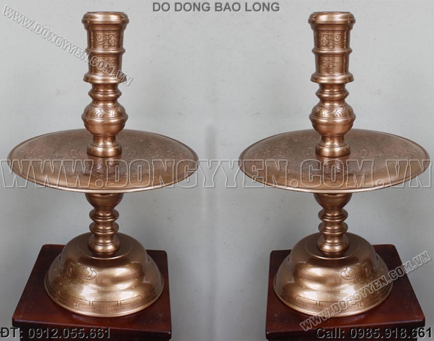 Chân Nến Bằng Đồng Đỏ