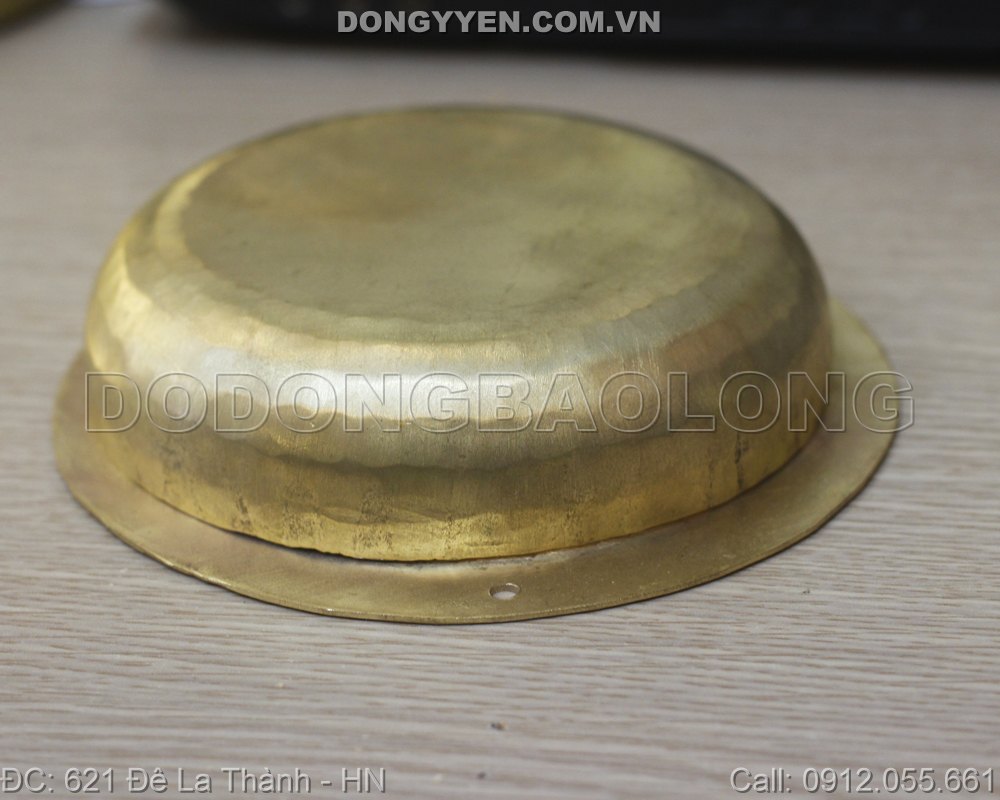 tiu cảnh làm bằng đồng thau