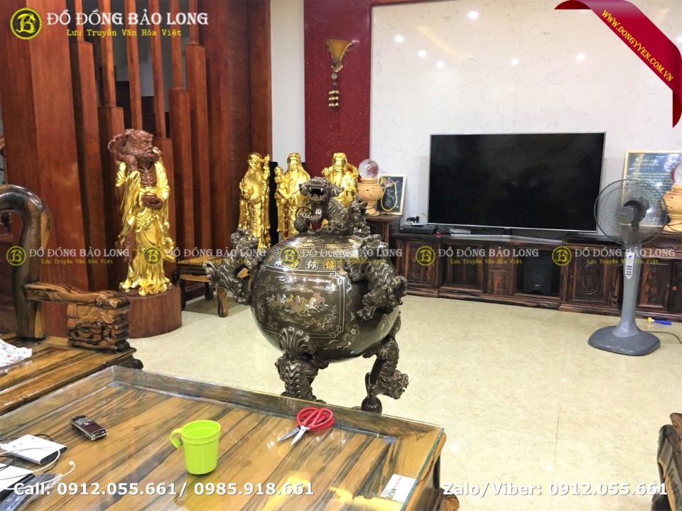 đỉnh thất lân vờn cầu