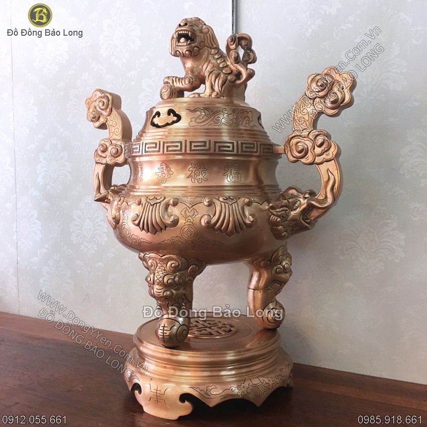 mạt trước đỉnh đồng chạm ám hoa văn