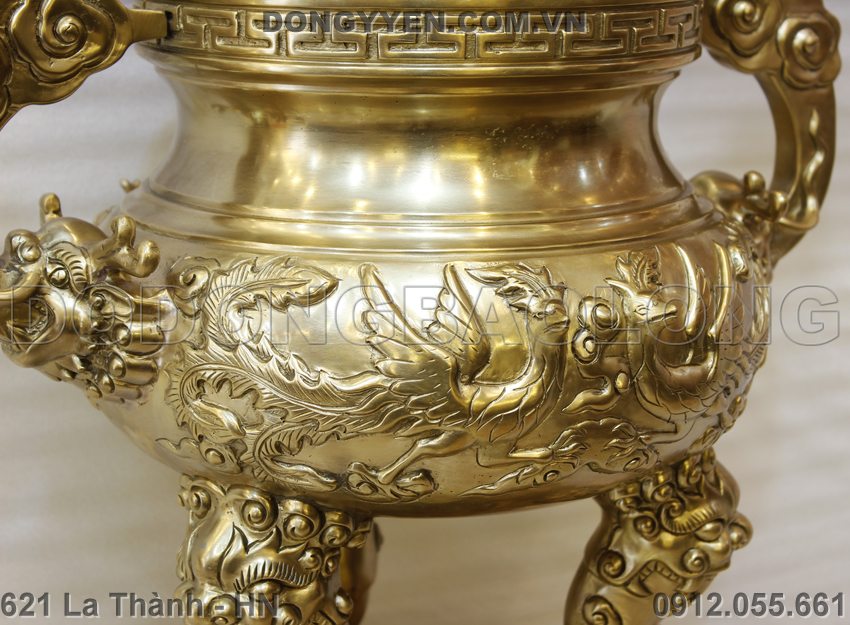 phượng chầu mặt nguyệt