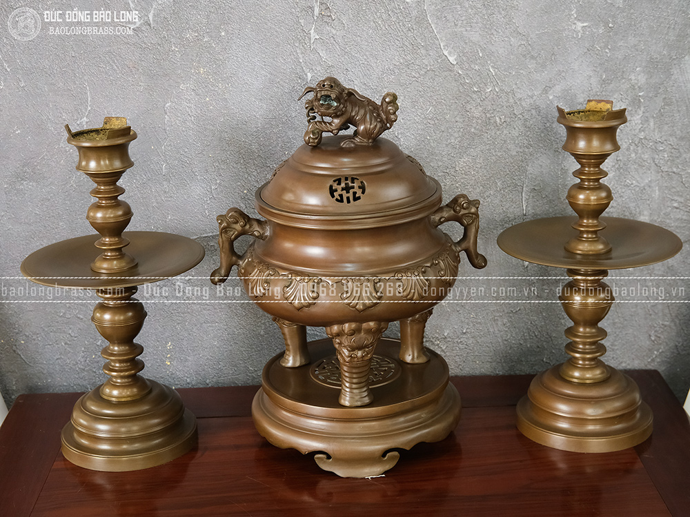 Bộ Tam Sự Đỉnh Thập Sòi Bằng Đồng Vàng Cao 46Cm Màu Nâu Trầm