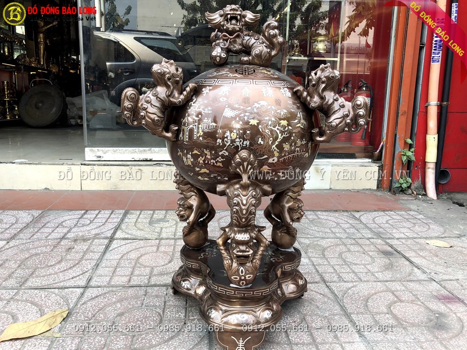 đỉnh thất lân vờn cầu
