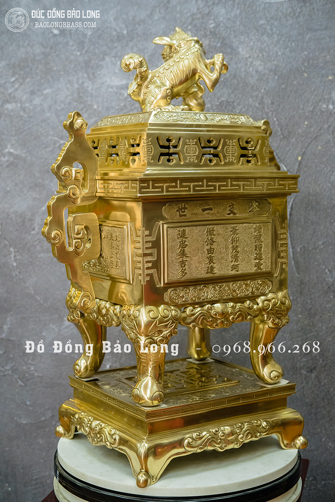 Đỉnh đồng vuông Tai Chiện đúc thủ công bằng đồng catut cao 60cm