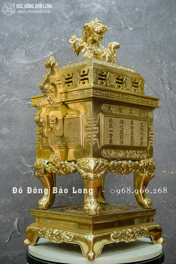 Đỉnh đồng vuông Tai Chiện đúc thủ công bằng đồng catut cao 60cm