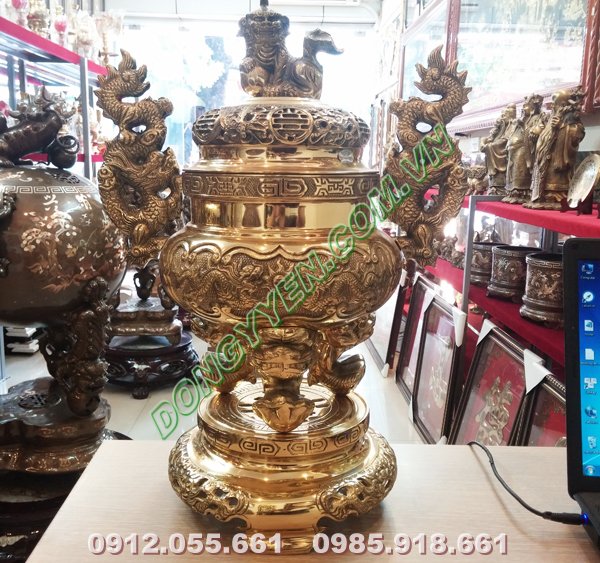 đỉnh thờ đài loan