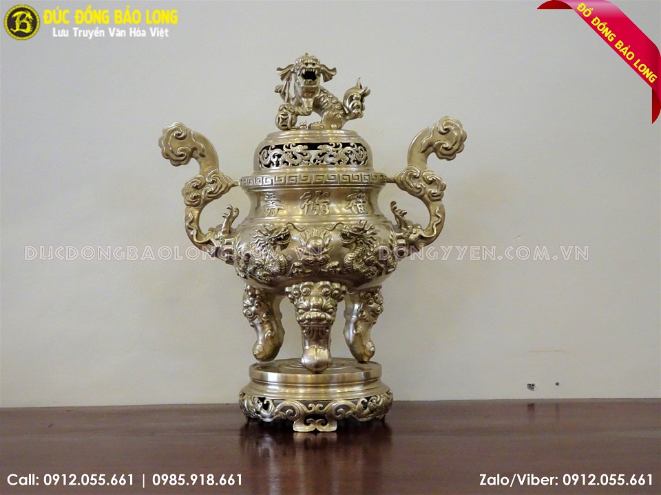 đỉnh thờ bằng đồng