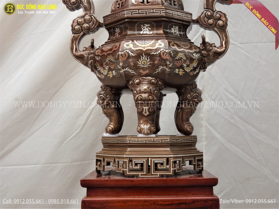 đỉnh đồng bát giác