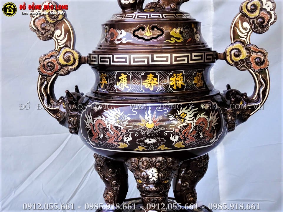 đỉnh thờ khảm ngũ sắc