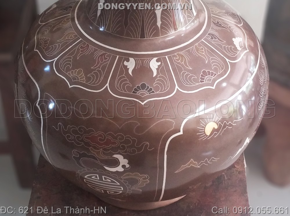 lọ hoa đúc bằng đồng đỏ