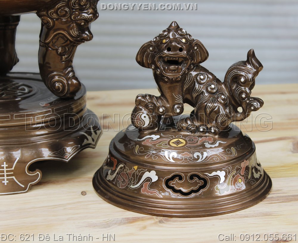 nắp đỉnh nghê phía trước