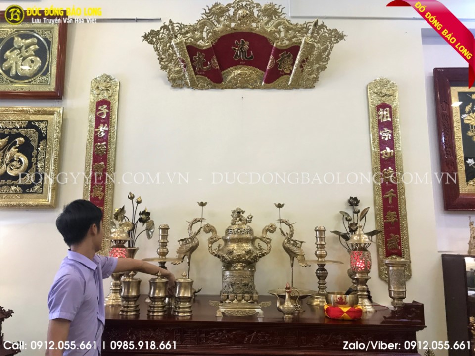 bộ đồ thờ bằng đồng vàng 70cm