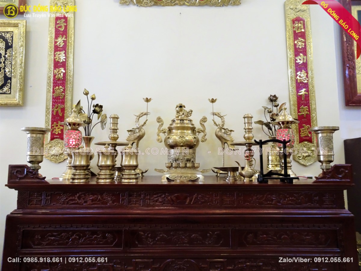 bộ đồ thờ bằng đồng thau