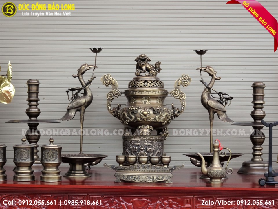 bộ đồ thờ bằng đồng hun đen giả cổ