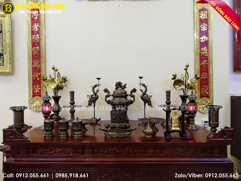 bộ đồ thờ bằng đồng đỉnh dơi tiền