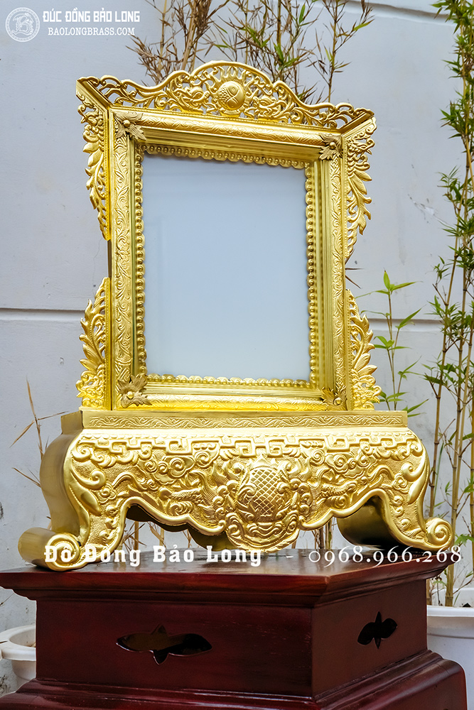 Khung Ảnh Thờ Bằng Đồng Cao 53Cm