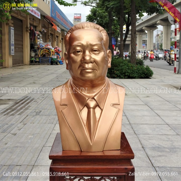 Đúc Tượng Chân Dung Cho Khách Ở Tiền Giang