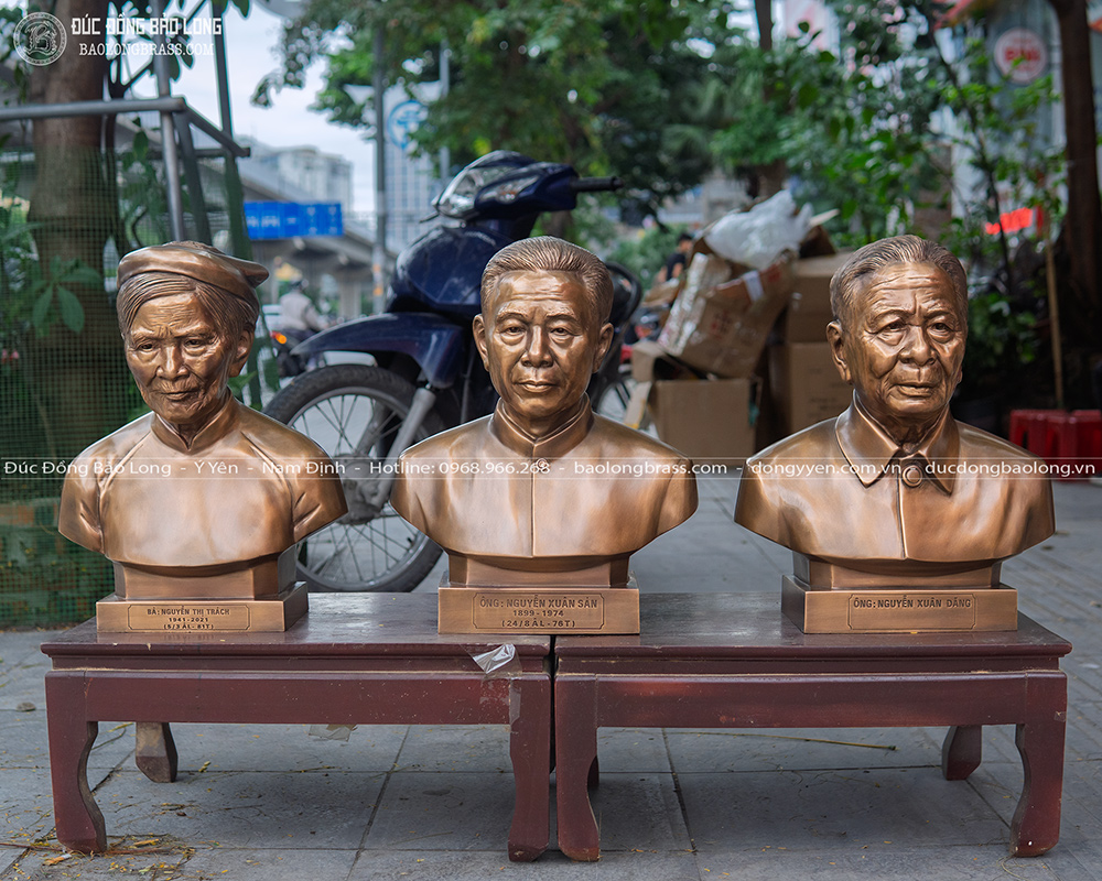 `Đúc 3 Pho Tượng Chân Dung Bằng Đồng Cao 48Cm