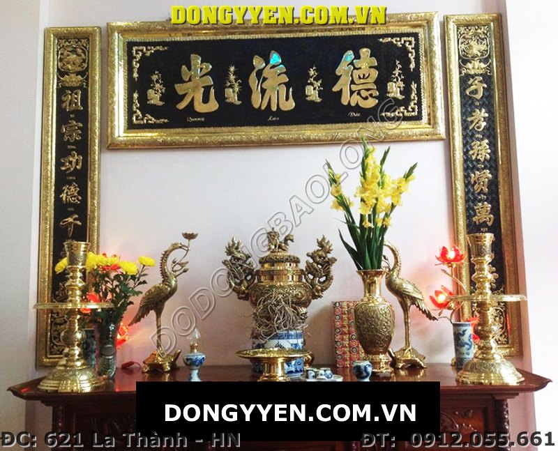 Hoành Phi Câu Đối Chạm Thủ Công Bằng Đồng Đỏ 1m35