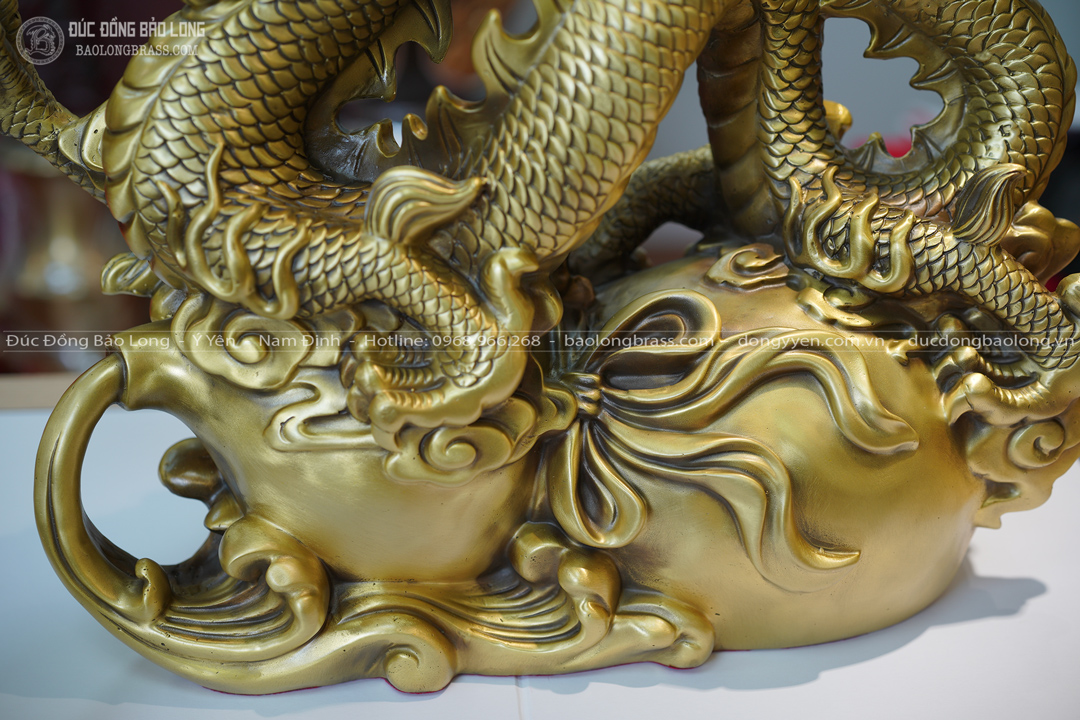 tượng rồng cầm ngọc cưỡi hồ lô bằng đồng vàng cao 42cm