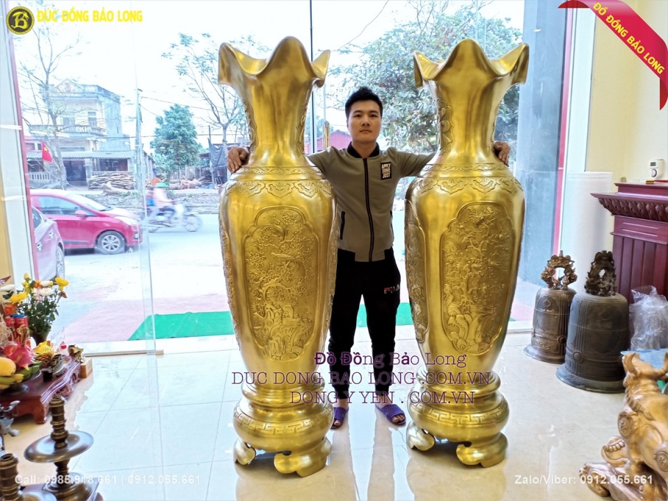 đôi lộc bình bằng đồng
