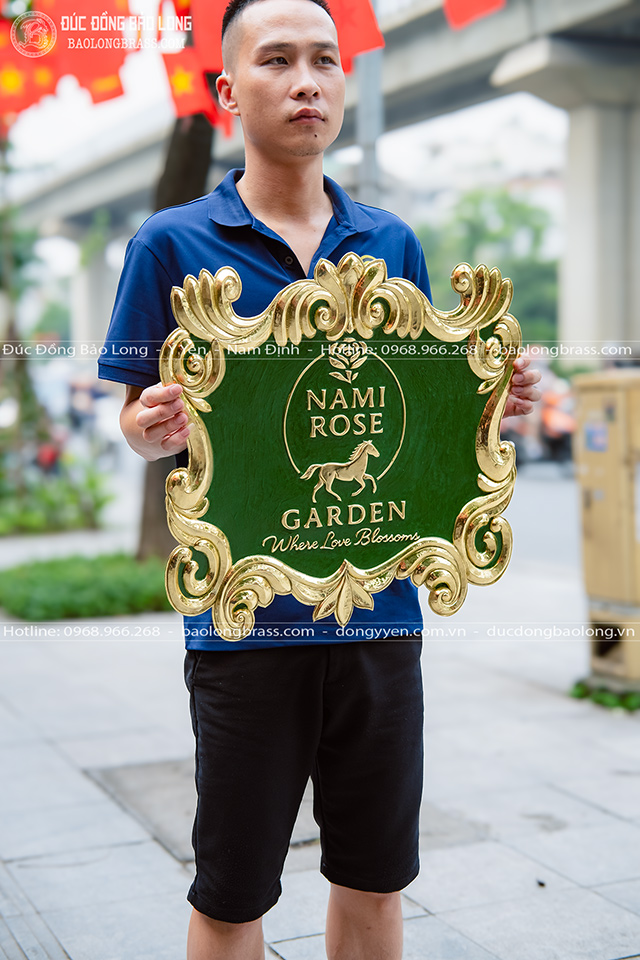 Gia Công Biển Hiện Bằng Đồng Kích Thước 50Cm