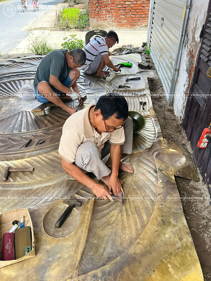 Logo Ngành Công An Bằng Đồng Vàng Kích thước 4m2 x 3m42