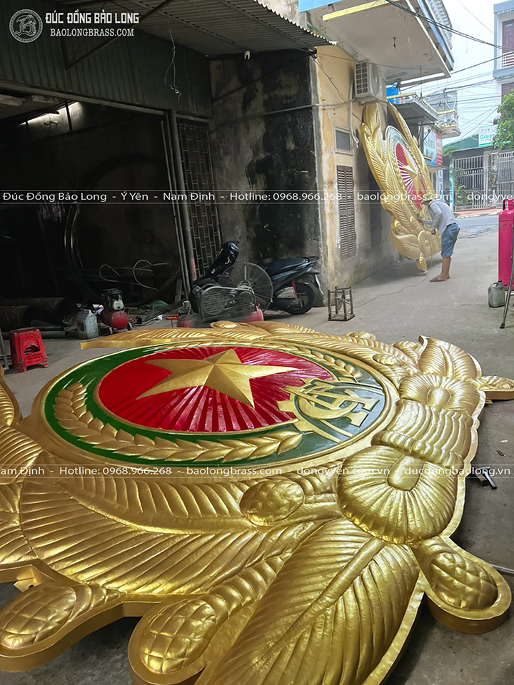 Logo Ngành Công An Bằng Đồng Vàng Kích thước 4m2 x 3m42