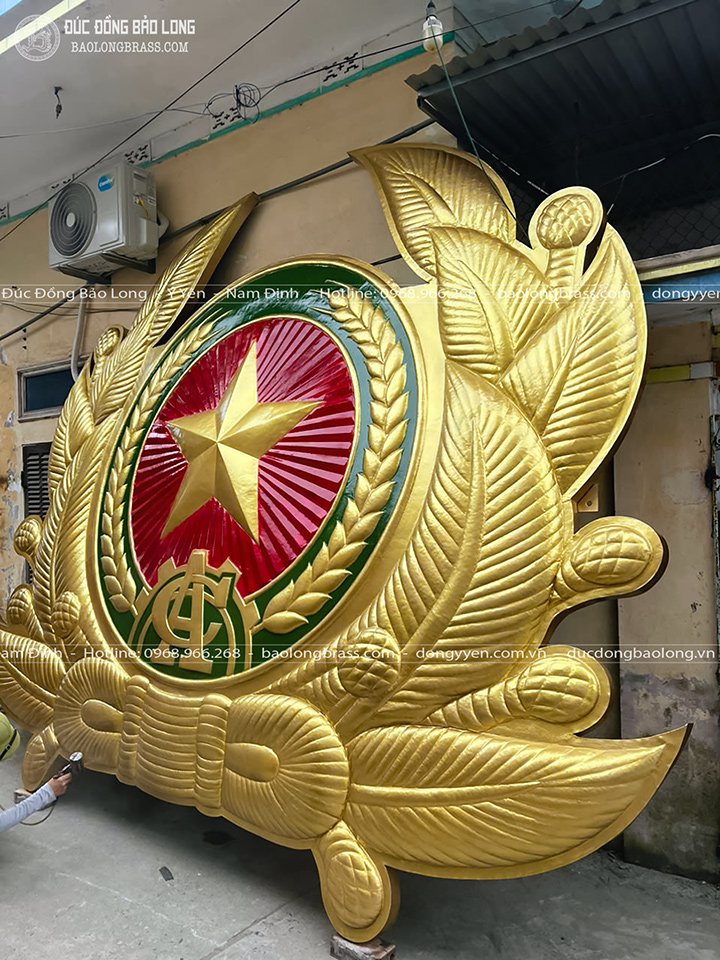 Logo Ngành Công An Bằng Đồng Vàng Kích thước 4m2 x 3m42