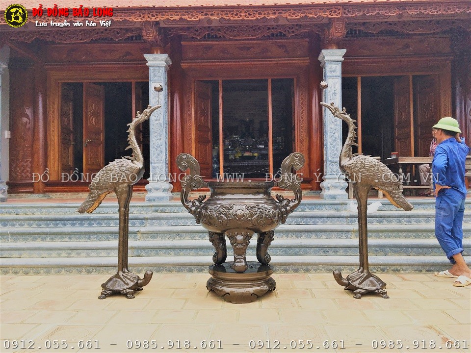 lư đồng để ngoài trời